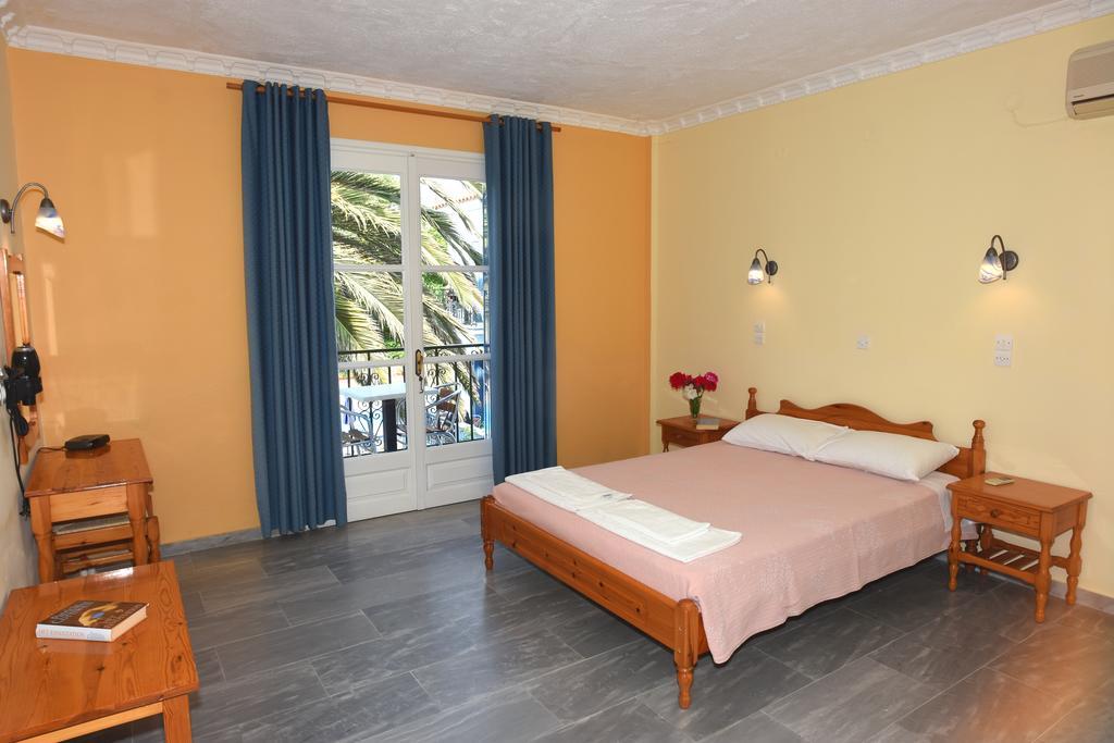 Blue Sky Hotel - Petra - Lesvos - Greece Екстер'єр фото