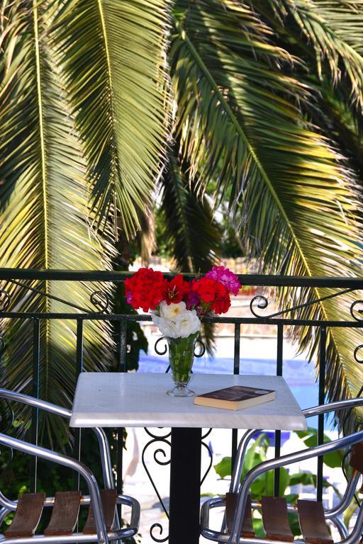 Blue Sky Hotel - Petra - Lesvos - Greece Екстер'єр фото