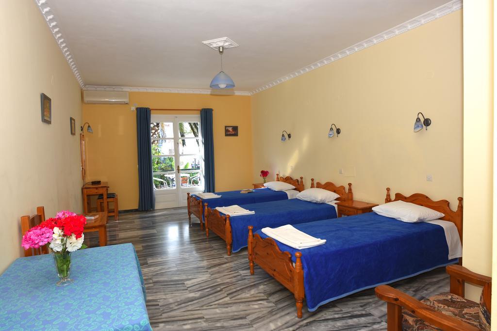 Blue Sky Hotel - Petra - Lesvos - Greece Екстер'єр фото