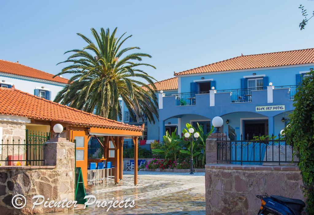 Blue Sky Hotel - Petra - Lesvos - Greece Екстер'єр фото