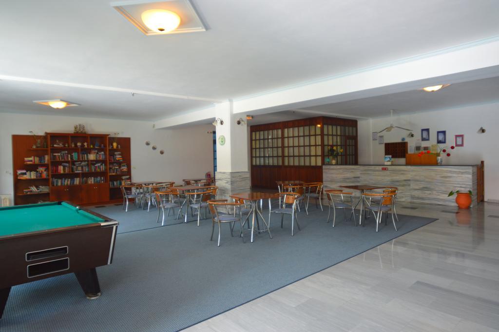 Blue Sky Hotel - Petra - Lesvos - Greece Екстер'єр фото