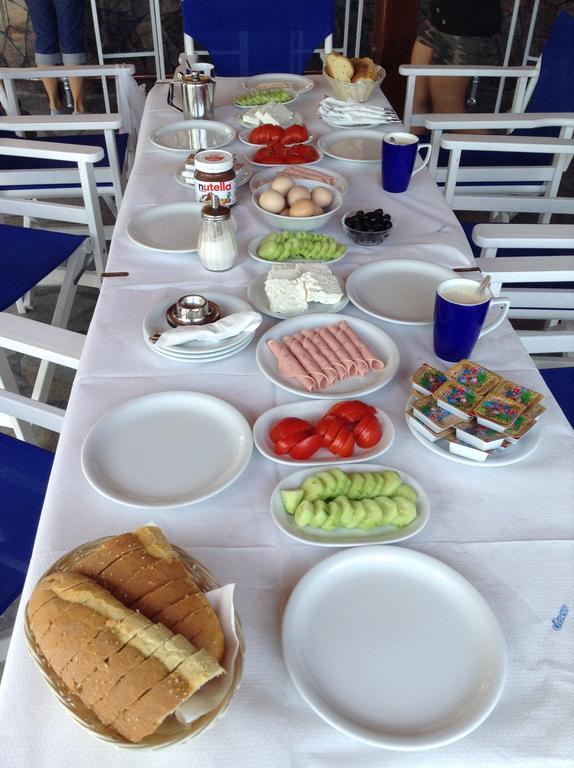 Blue Sky Hotel - Petra - Lesvos - Greece Екстер'єр фото